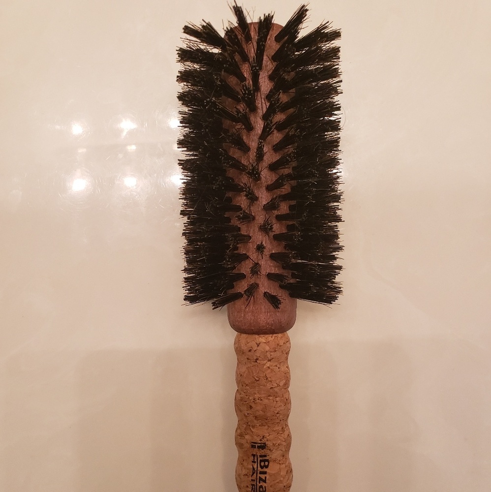 Ibiza G4 round hair brush Authentic!